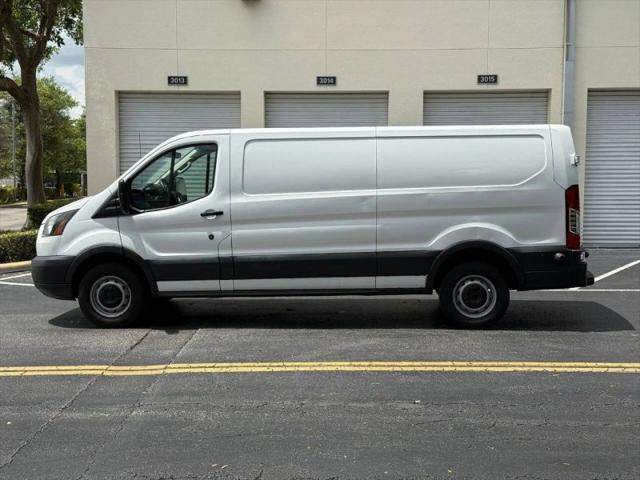 2017 Ford Transit w/60/40 Side Door w/LWB