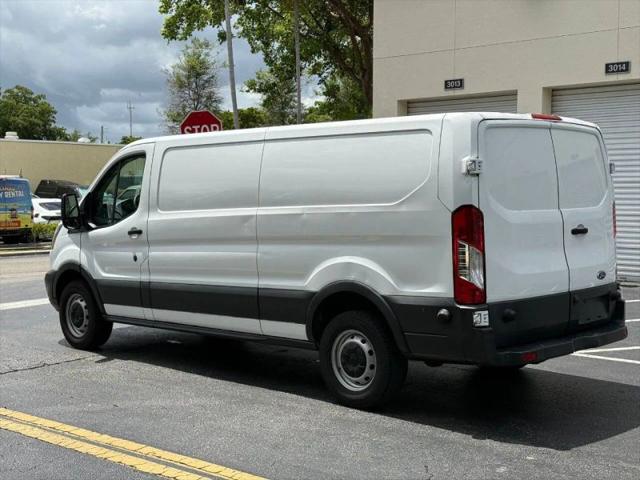 2017 Ford Transit w/60/40 Side Door w/LWB