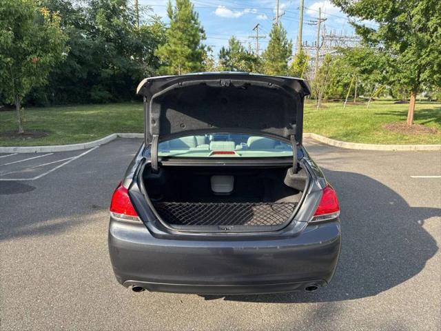 2011 Toyota Avalon Limited