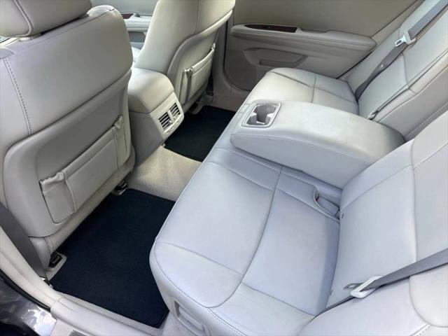 2011 Toyota Avalon Limited