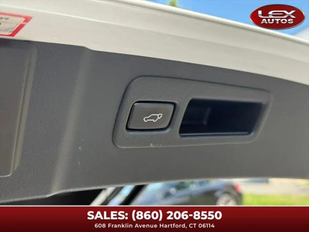 2016 Lexus NX 300h 300h