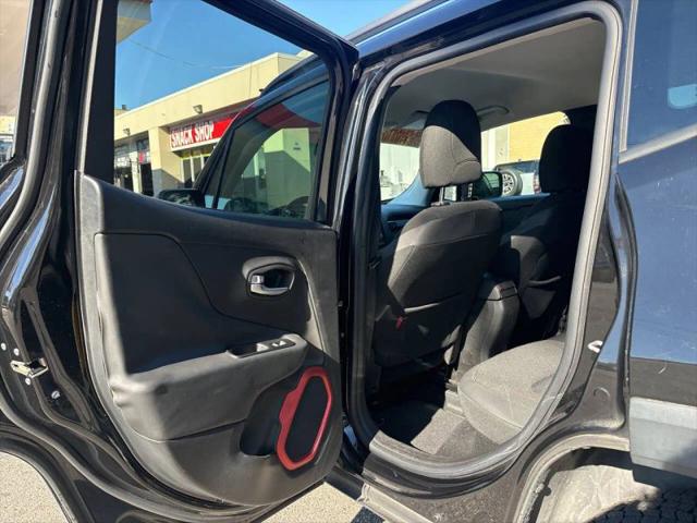 2015 Jeep Renegade Trailhawk