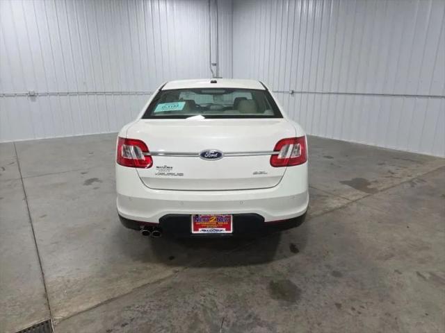 2011 Ford Taurus SEL