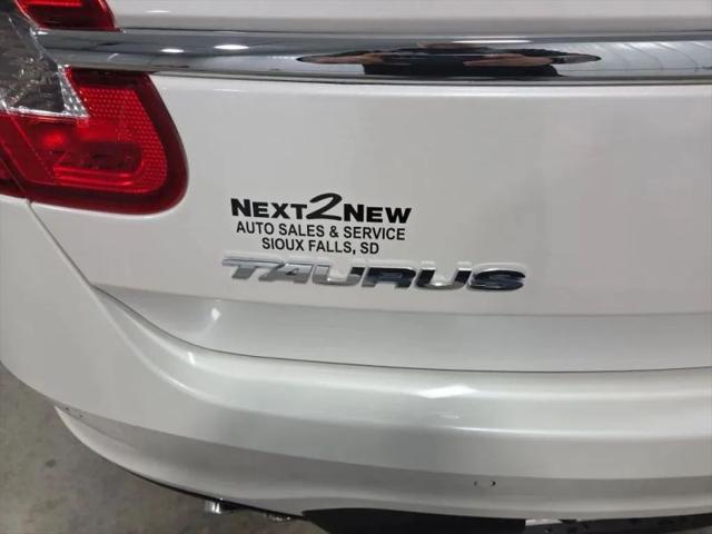 2011 Ford Taurus SEL