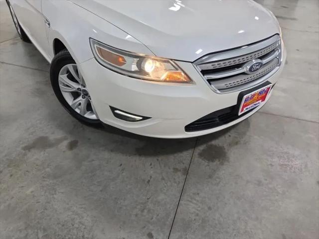 2011 Ford Taurus SEL