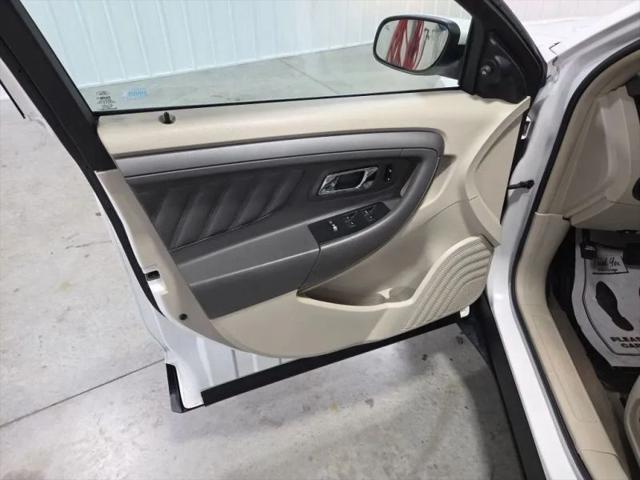 2011 Ford Taurus SEL