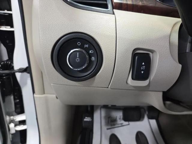 2011 Ford Taurus SEL