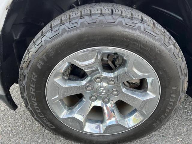 2020 Ram 1500 Big Horn Crew Cab 4x4 5'7" Box