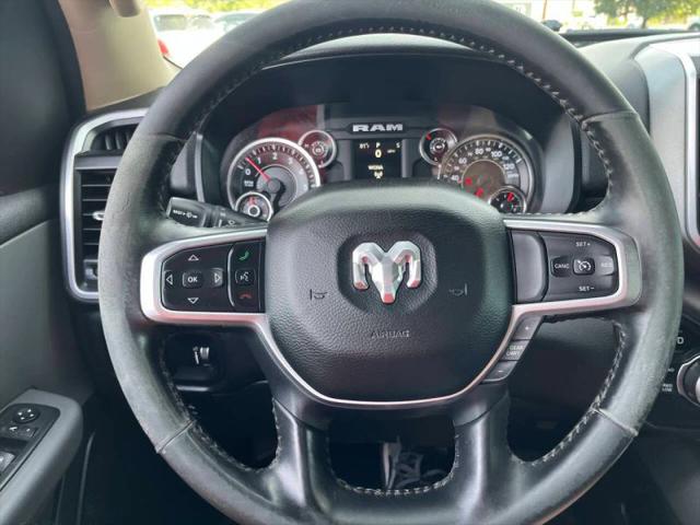 2020 Ram 1500 Big Horn Crew Cab 4x4 5'7" Box