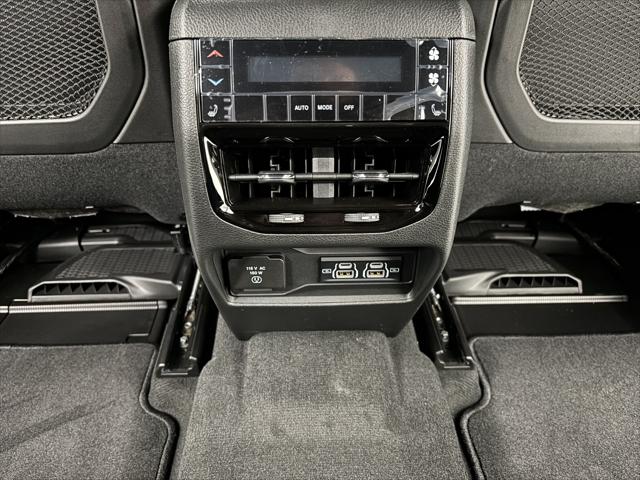 2025 Jeep Grand Cherokee L Limited 4x4