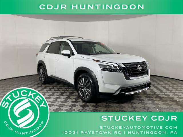 2025 Nissan Pathfinder SL 4WD
