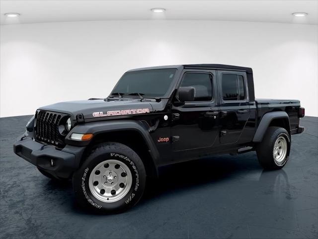 2020 Jeep Gladiator Sport S 4X4 2020 Jeep Gladiator Sport S 4X4