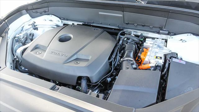 2026 Volvo XC90 Plug-In Hybrid T8 Plus 7-Seater