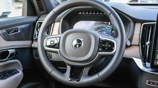 2026 Volvo XC90 Plug-In Hybrid T8 Plus 7-Seater