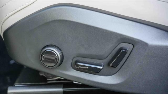 2026 Volvo XC90 Plug-In Hybrid T8 Plus 7-Seater