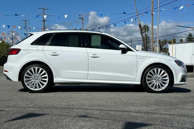 2017 Audi A3 e-tron 1.4T Premium 2017 Audi A3 e-tron 1.4T Premium