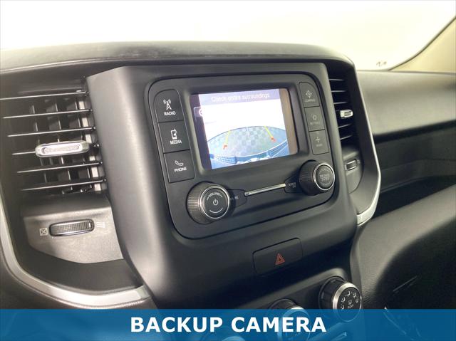 2020 RAM 1500 Big Horn Crew Cab 4x4 57 Box 2020 RAM 1500 Big Horn Crew Cab 4x4 57 Box