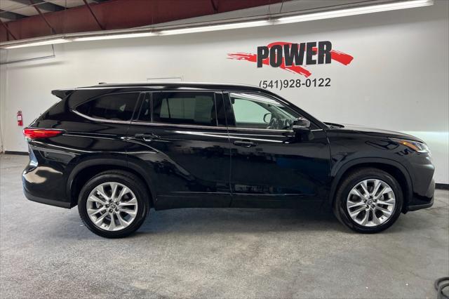 2022 Toyota Highlander Limited 2022 Toyota Highlander Limited