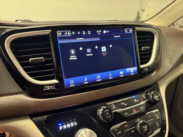 2021 Chrysler Pacifica Touring L