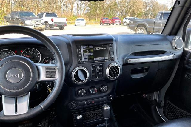 Used 2015 Jeep Wrangler Unlimited For Sale in Olive Branch, MS