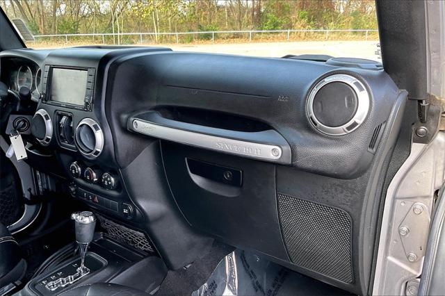 Used 2015 Jeep Wrangler Unlimited For Sale in Olive Branch, MS