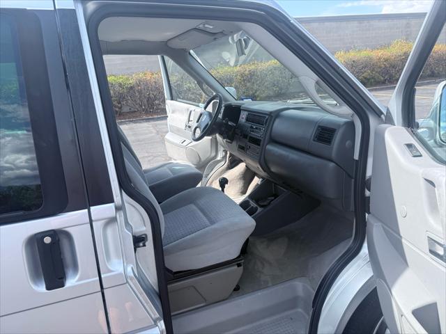 2002 Volkswagen EuroVan GLS