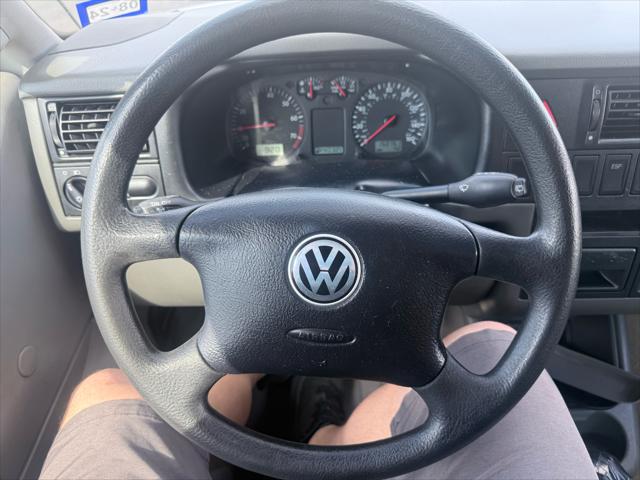 2002 Volkswagen EuroVan GLS