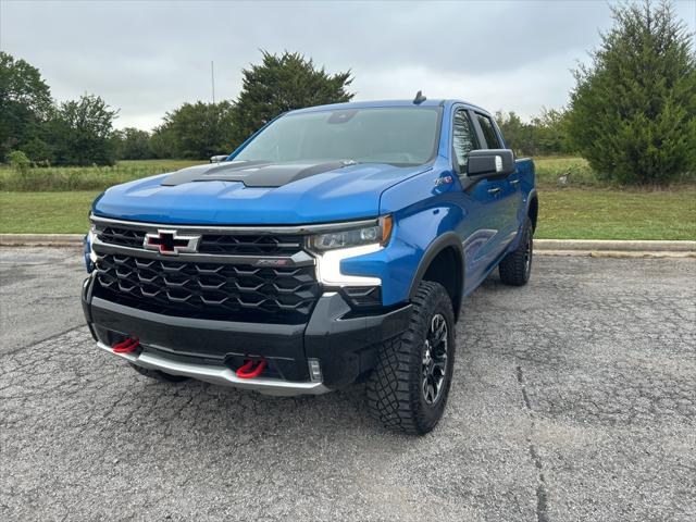 2024 Chevrolet Silverado 1500 ZR2's photo