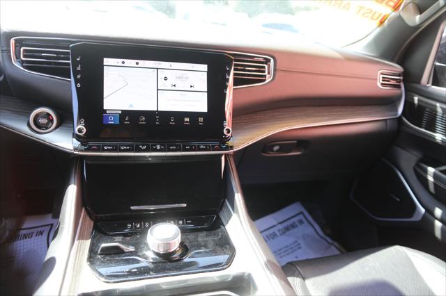 2023 Jeep Wagoneer Series II 4x4