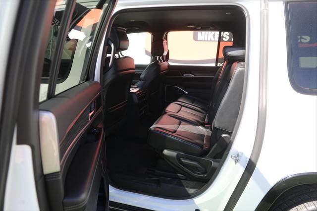 2023 Jeep Wagoneer Series II 4x4