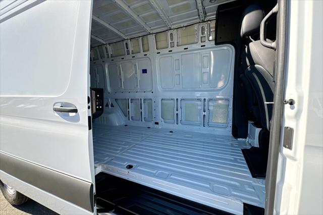 2026 Mercedes-Benz Sprinter Cargo Van High Roof 4-Cyl Diesel HO