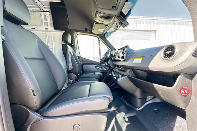2026 Mercedes-Benz Sprinter Cargo Van High Roof 4-Cyl Diesel HO