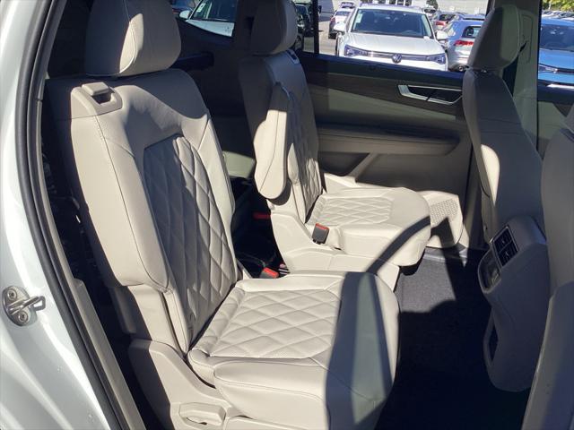 2026 Volkswagen Atlas 2.0T SEL Premium R-Line