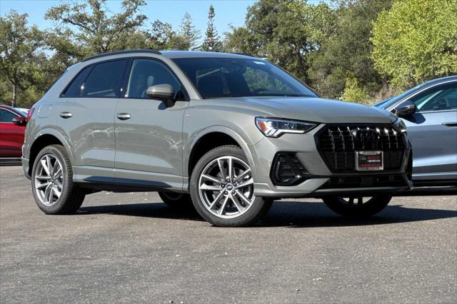 2025 Audi Q3 Premium 45 TFSI S line quattro Tiptronic