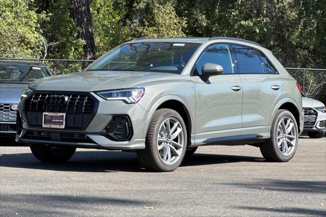 2025 Audi Q3 Premium 45 TFSI S line quattro Tiptronic