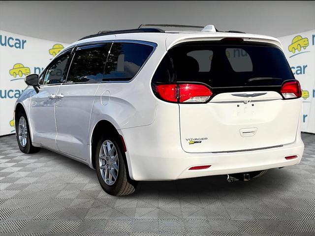 2020 Chrysler Voyager LXI