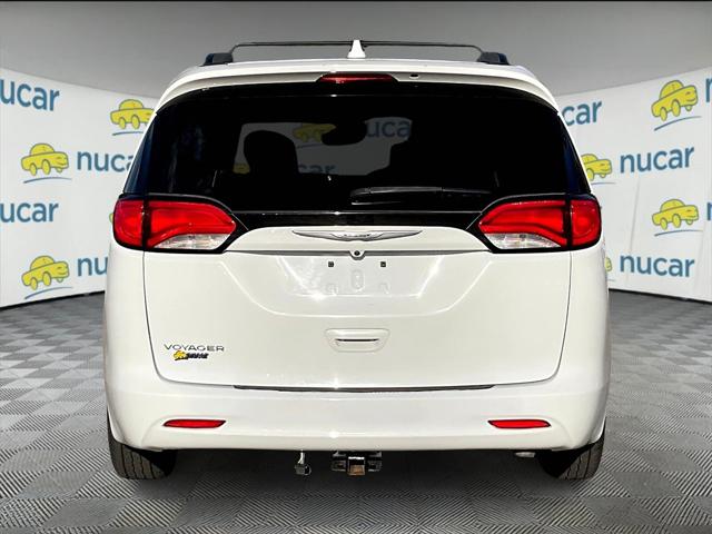 2020 Chrysler Voyager LXI