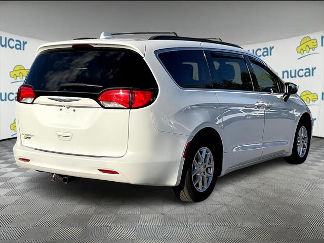 2020 Chrysler Voyager LXI