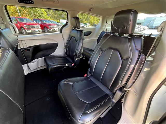 2020 Chrysler Voyager LXI