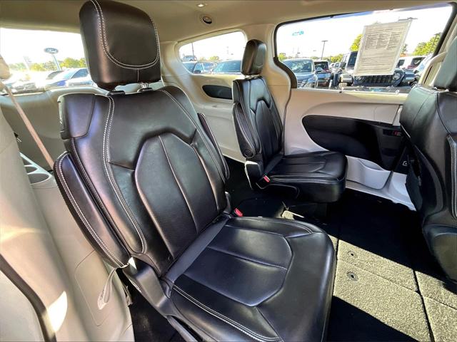 2020 Chrysler Voyager LXI