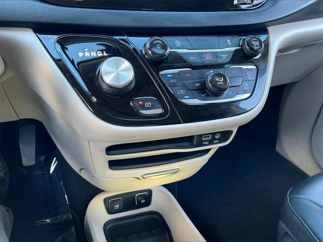 2020 Chrysler Voyager LXI