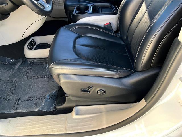 2020 Chrysler Voyager LXI