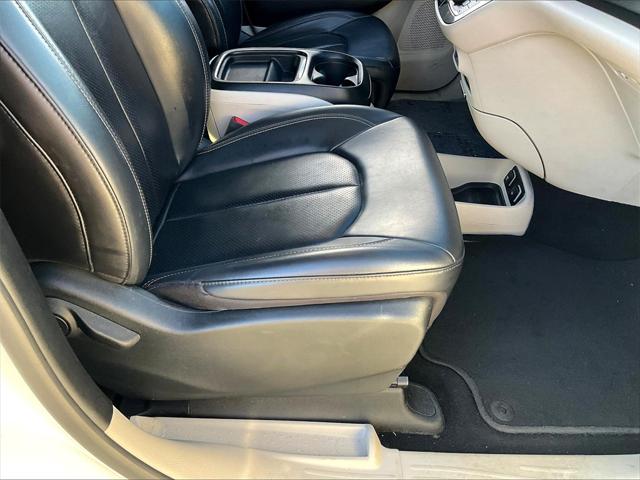2020 Chrysler Voyager LXI