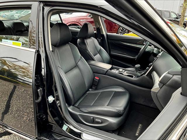 2023 Nissan Maxima SV Xtronic CVT