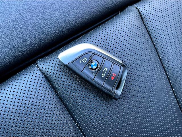 2024 BMW 3 Series 330i xDrive Sedan