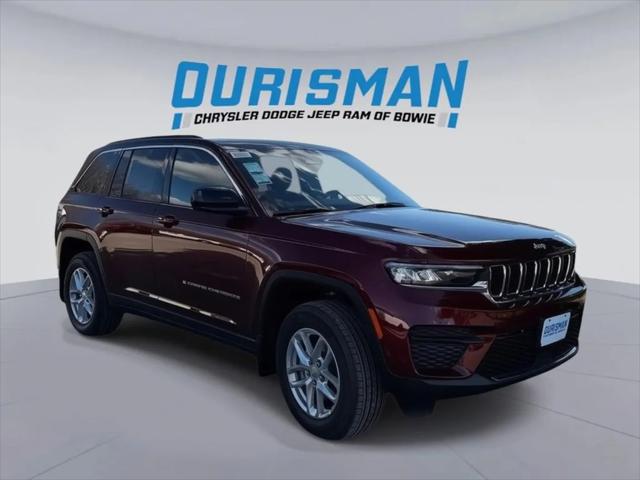 2025 Jeep Grand Cherokee GRAND CHEROKEE LAREDO X 4X4