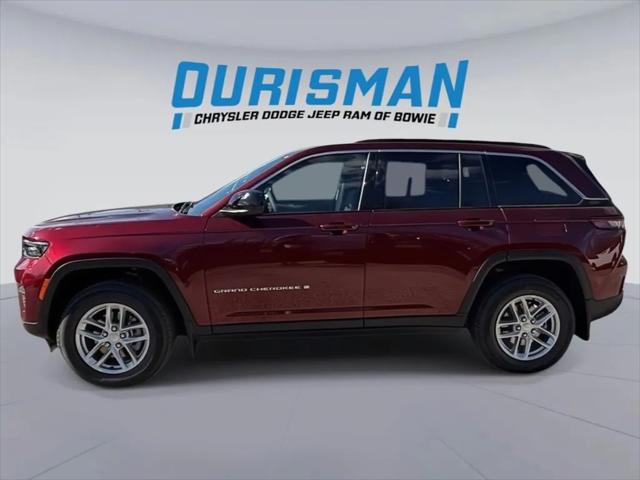 2025 Jeep Grand Cherokee GRAND CHEROKEE LAREDO X 4X4