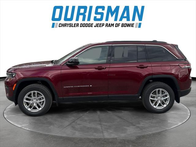 2025 Jeep Grand Cherokee GRAND CHEROKEE LAREDO X 4X4