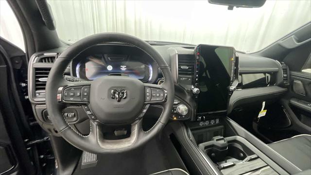 2026 RAM Ram 1500 RAM 1500 LIMITED CREW CAB 4X4 64 BOX