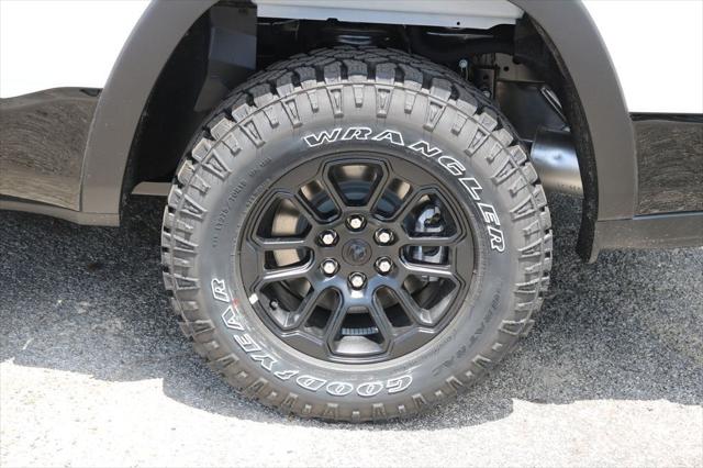 2026 Ram 1500 Rebel Crew Cab 4x4 5'7" Box